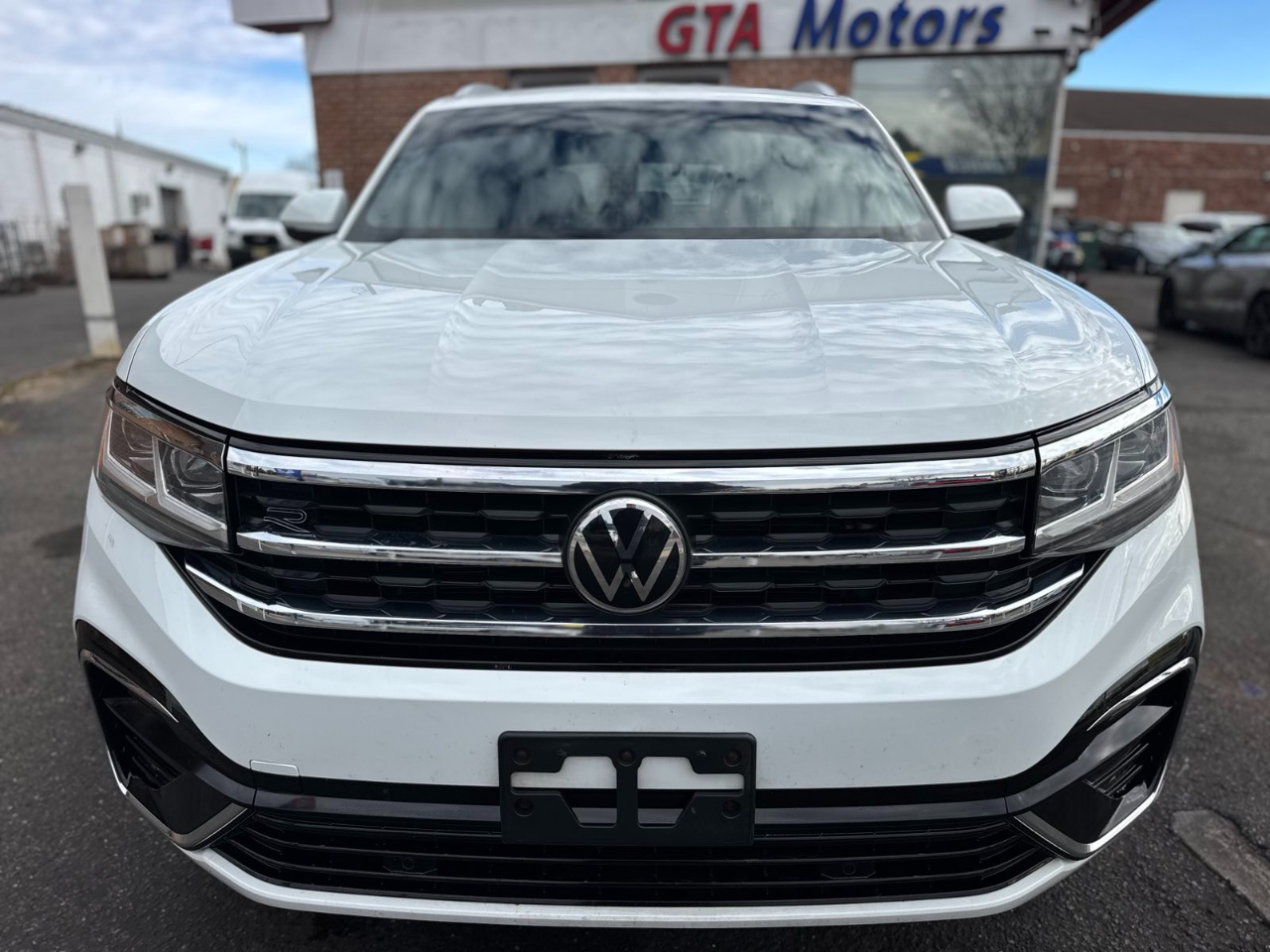 Volkswagen Atlas Cross Sport 3.6L V6 SE w/Technology R-Line 4MOTION 2021