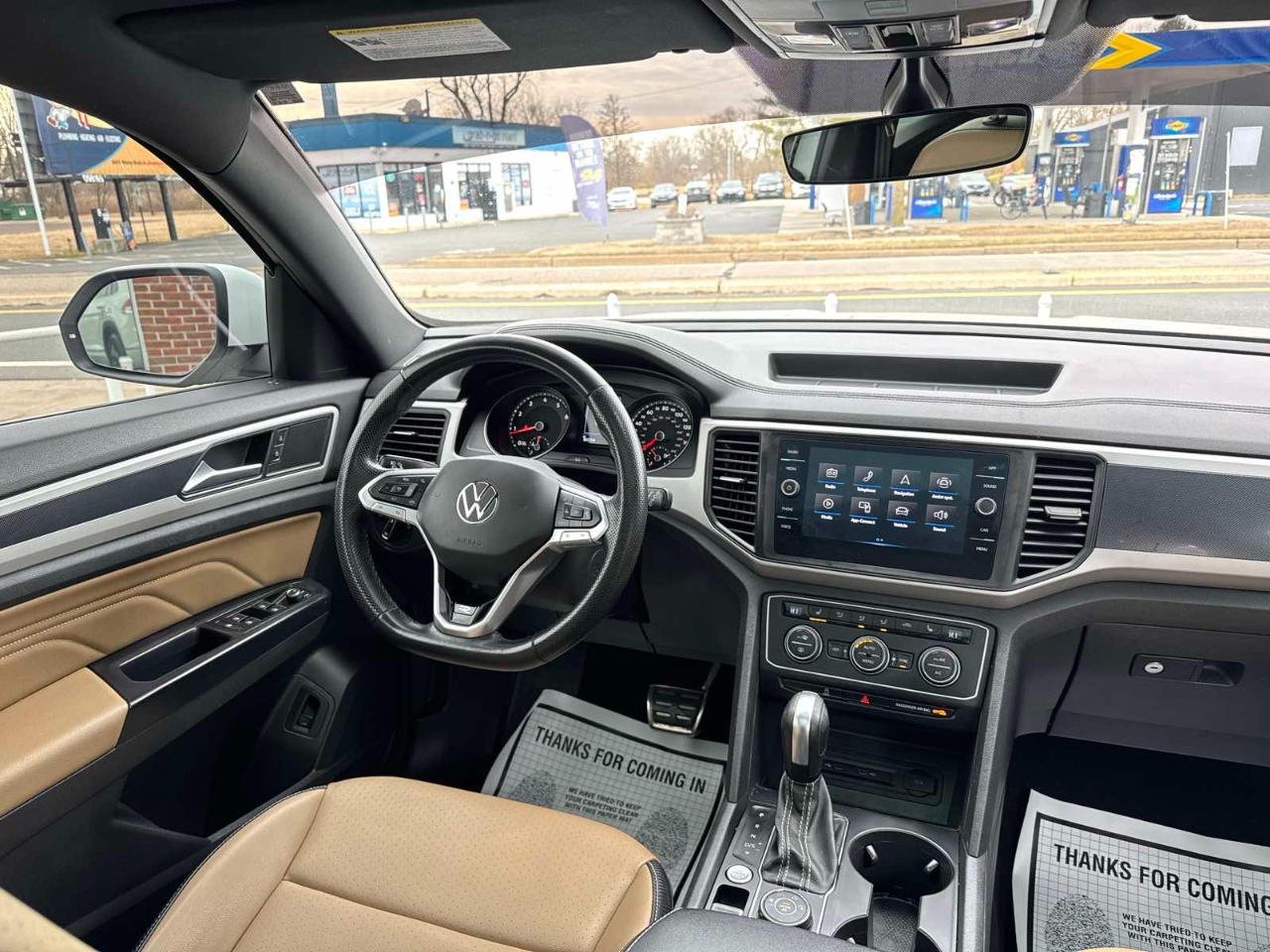 Volkswagen Atlas Cross Sport 3.6L V6 SE w/Technology R-Line 4MOTION 2021