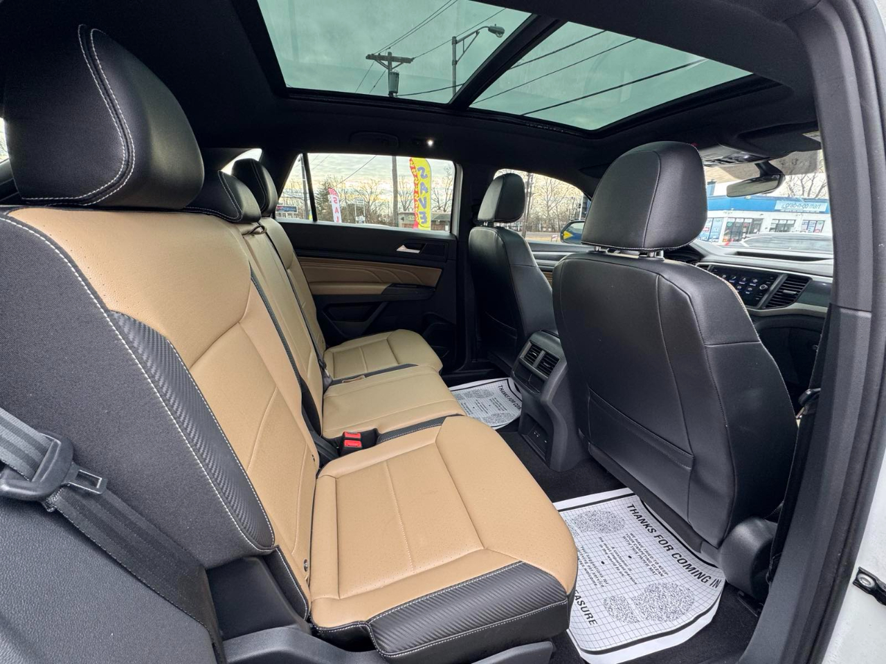 Volkswagen Atlas Cross Sport 3.6L V6 SE w/Technology R-Line 4MOTION 2021