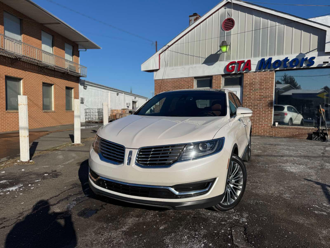 Lincoln MKX AWD 4dr Reserve 2016
