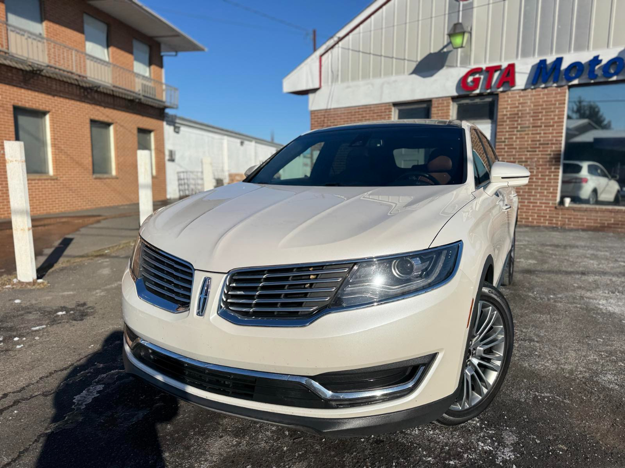 Lincoln MKX AWD 4dr Reserve 2016