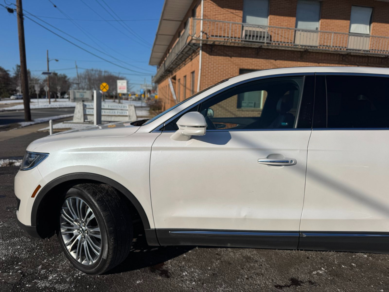 Lincoln MKX AWD 4dr Reserve 2016