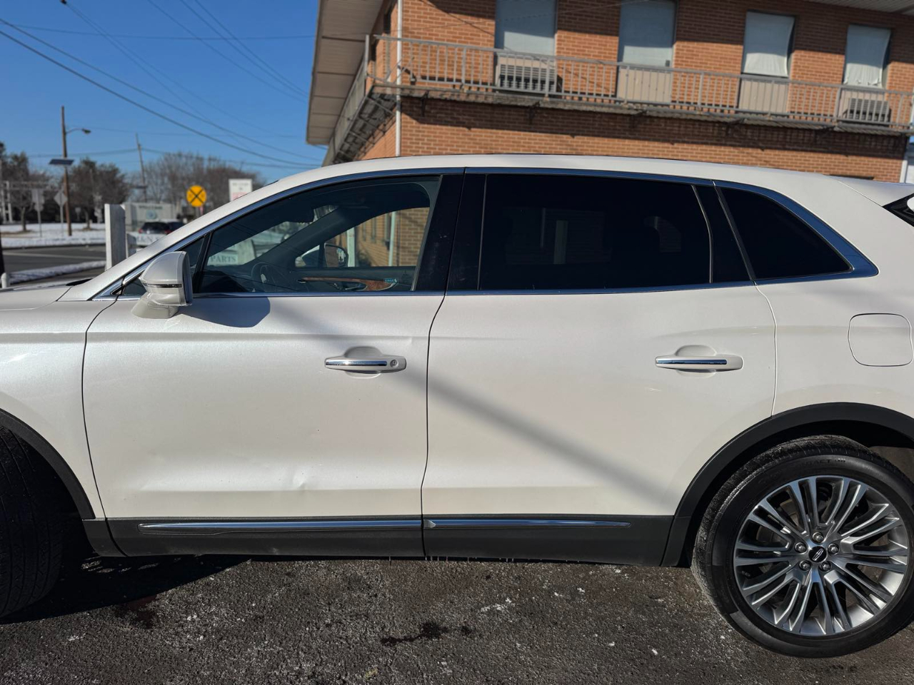 Lincoln MKX AWD 4dr Reserve 2016