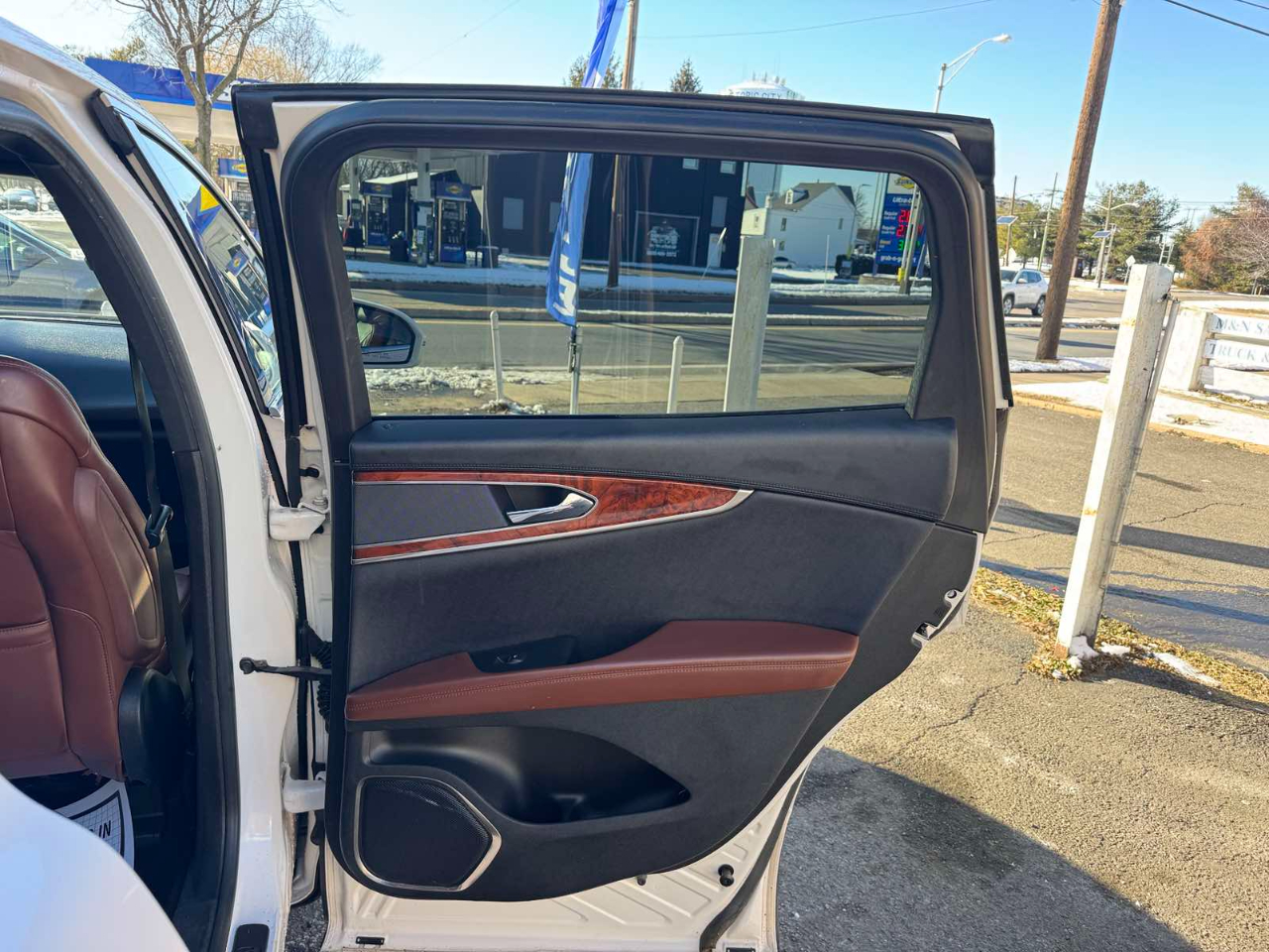 Lincoln MKX AWD 4dr Reserve 2016