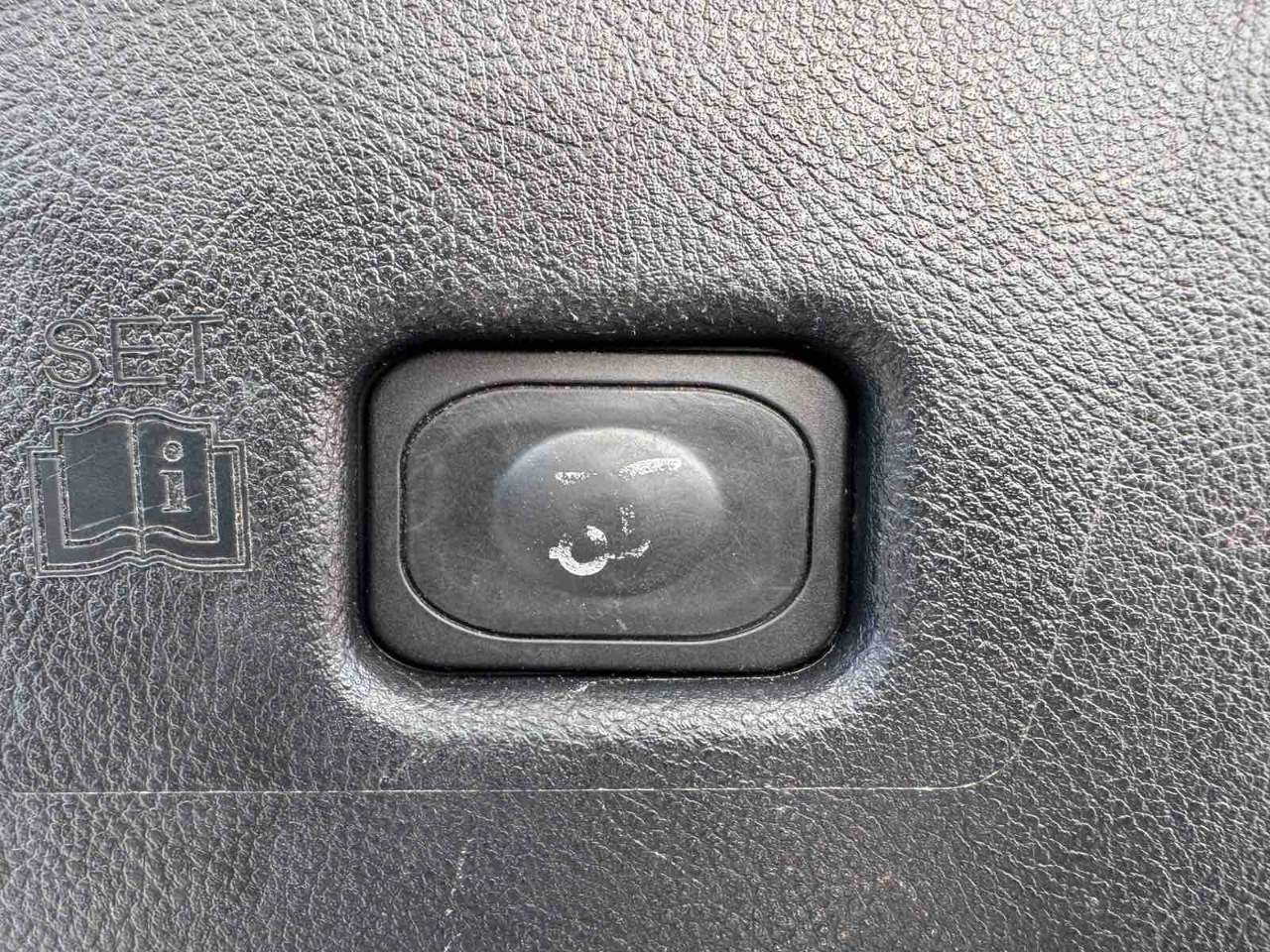 Lincoln MKX AWD 4dr Reserve 2016