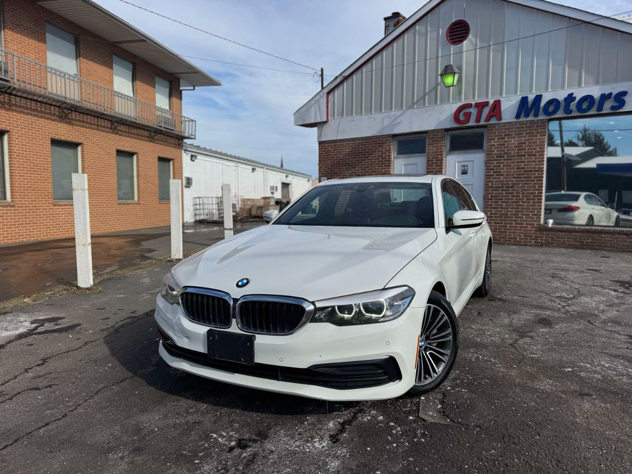 BMW 5 Series 530i xDrive Sedan 2019