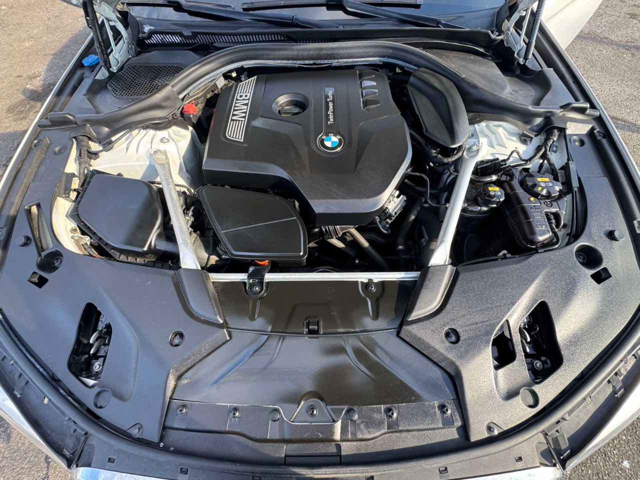 BMW 5 Series 530i xDrive Sedan 2019