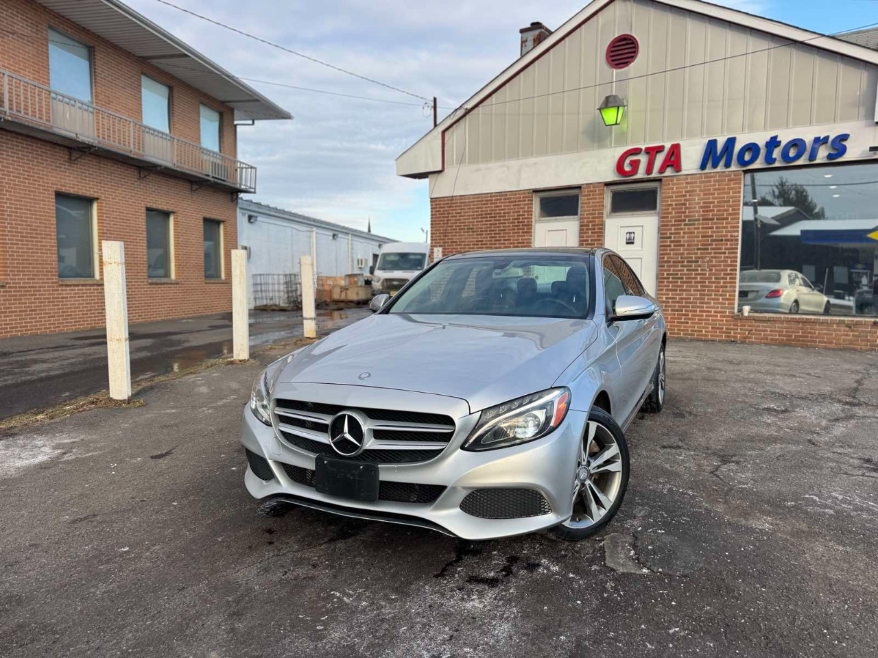 Mercedes-Benz C-Class 4dr Sdn C 300 4MATIC 2015