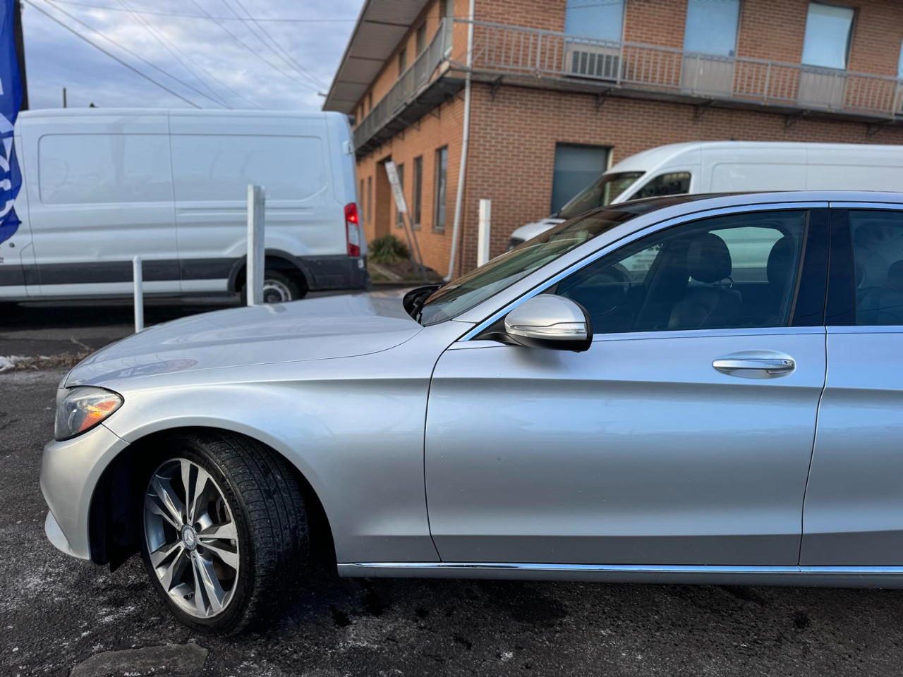 Mercedes-Benz C-Class 4dr Sdn C 300 4MATIC 2015