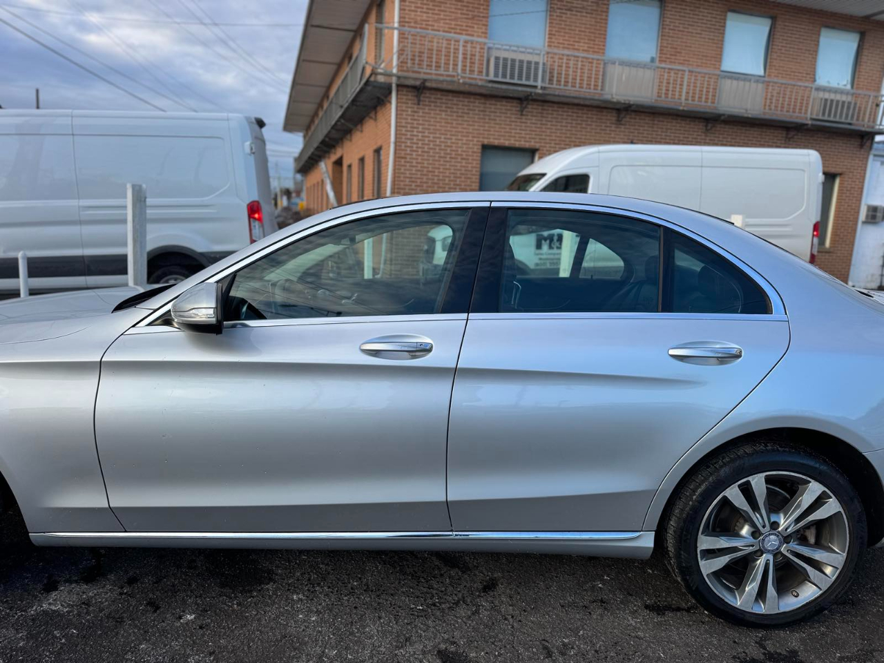 Mercedes-Benz C-Class 4dr Sdn C 300 4MATIC 2015