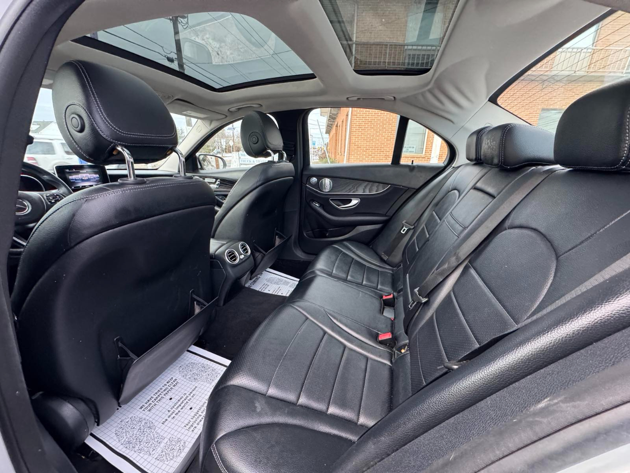 Mercedes-Benz C-Class 4dr Sdn C 300 4MATIC 2015