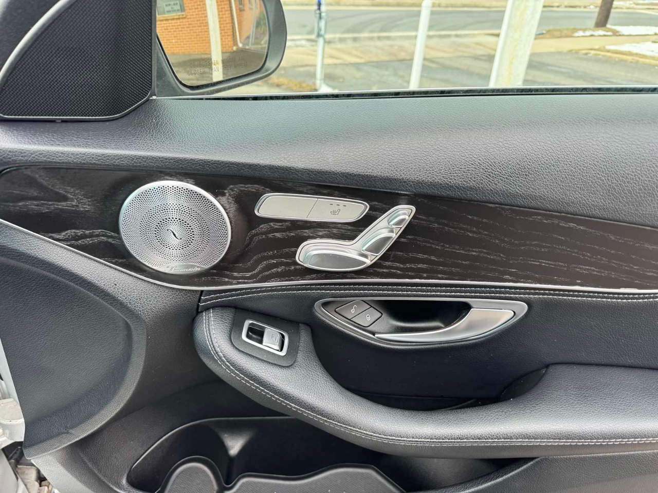 Mercedes-Benz C-Class 4dr Sdn C 300 4MATIC 2015