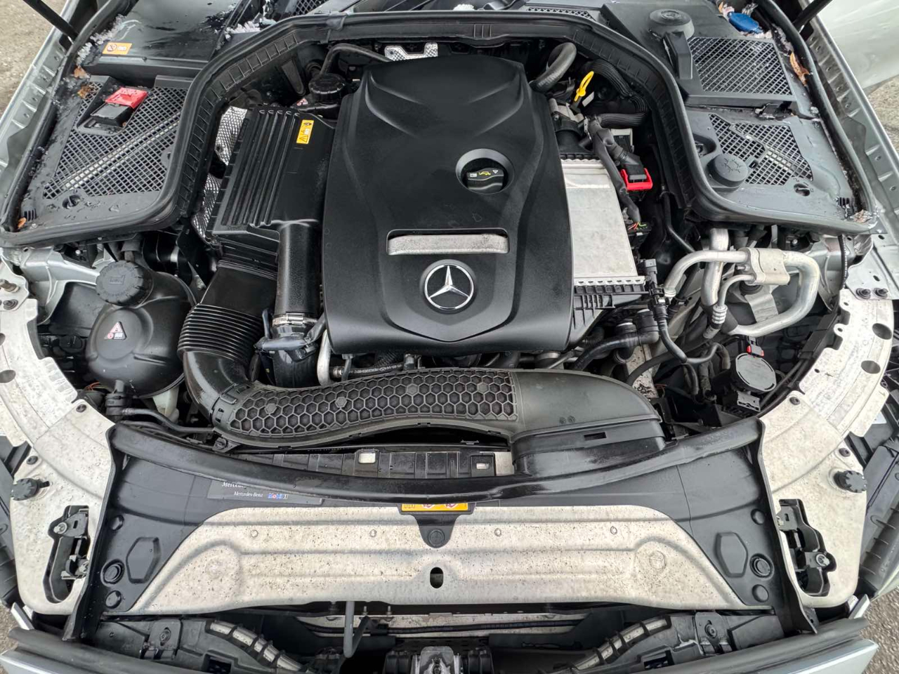 Mercedes-Benz C-Class 4dr Sdn C 300 4MATIC 2015