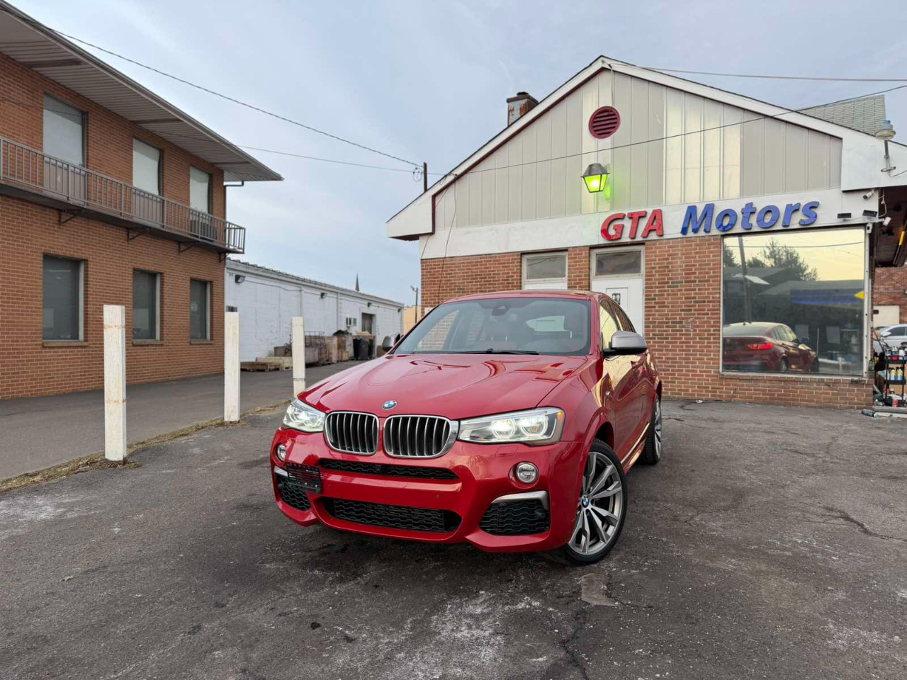 BMW X4 M40i Sports Activity Coupe 2017