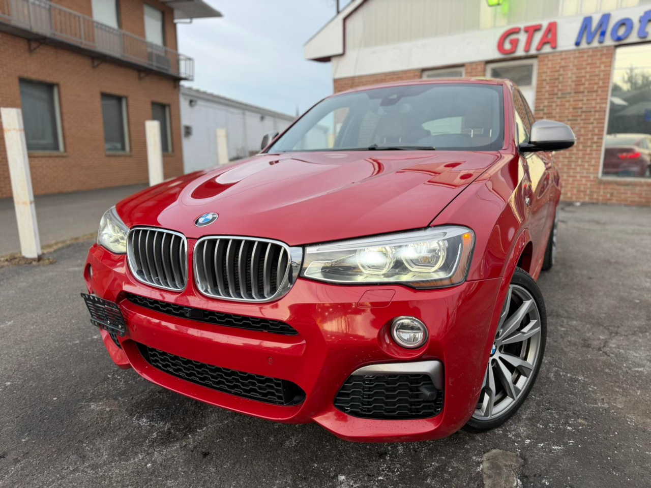 BMW X4 M40i Sports Activity Coupe 2017