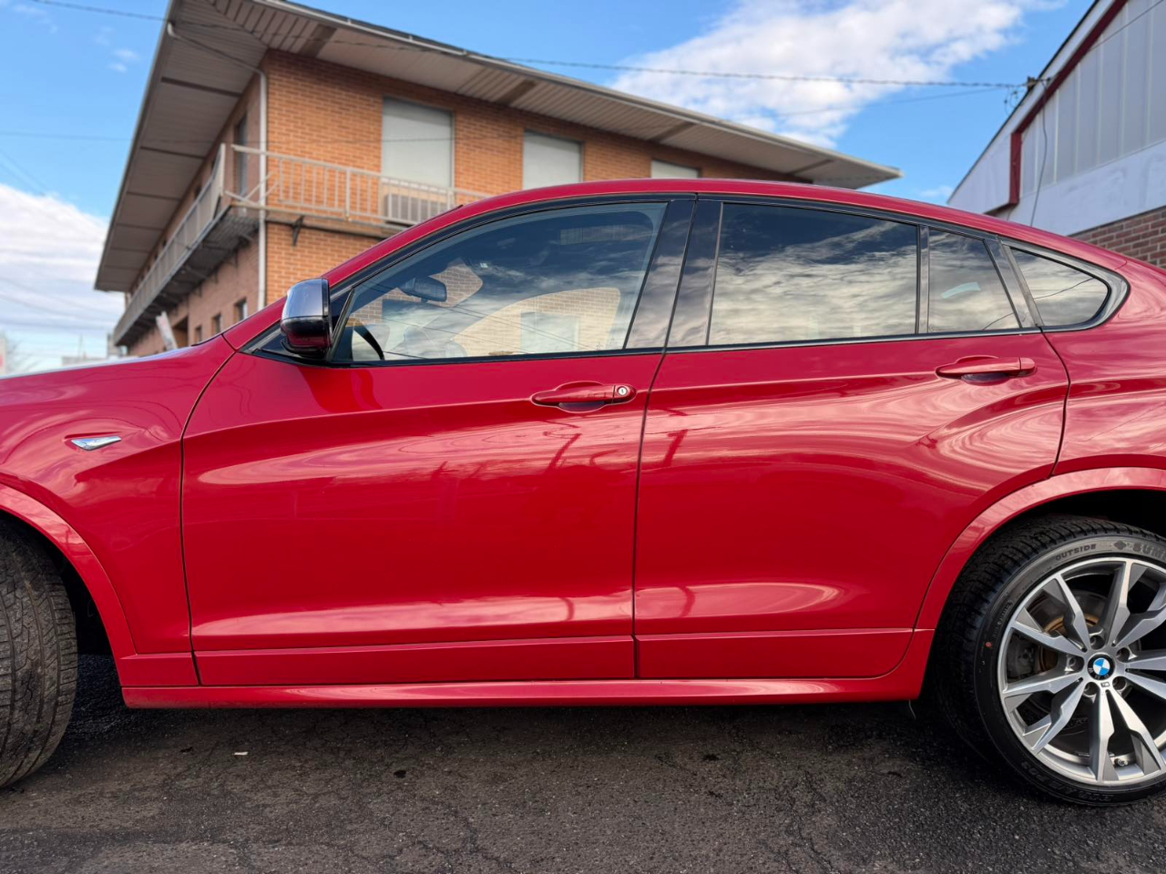 BMW X4 M40i Sports Activity Coupe 2017