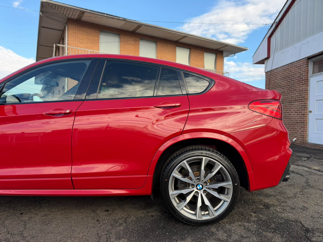 BMW X4 M40i Sports Activity Coupe 2017