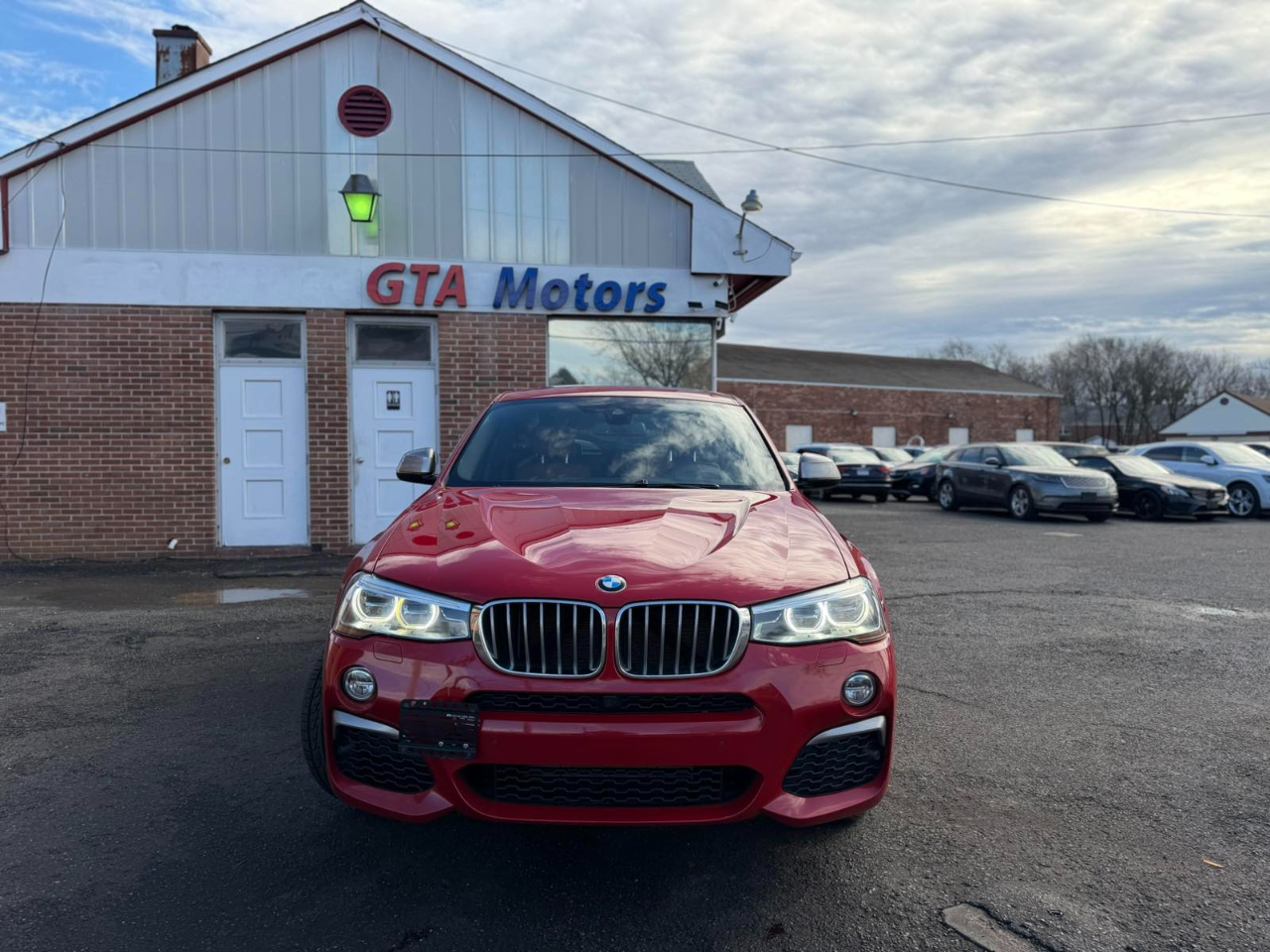 BMW X4 M40i Sports Activity Coupe 2017