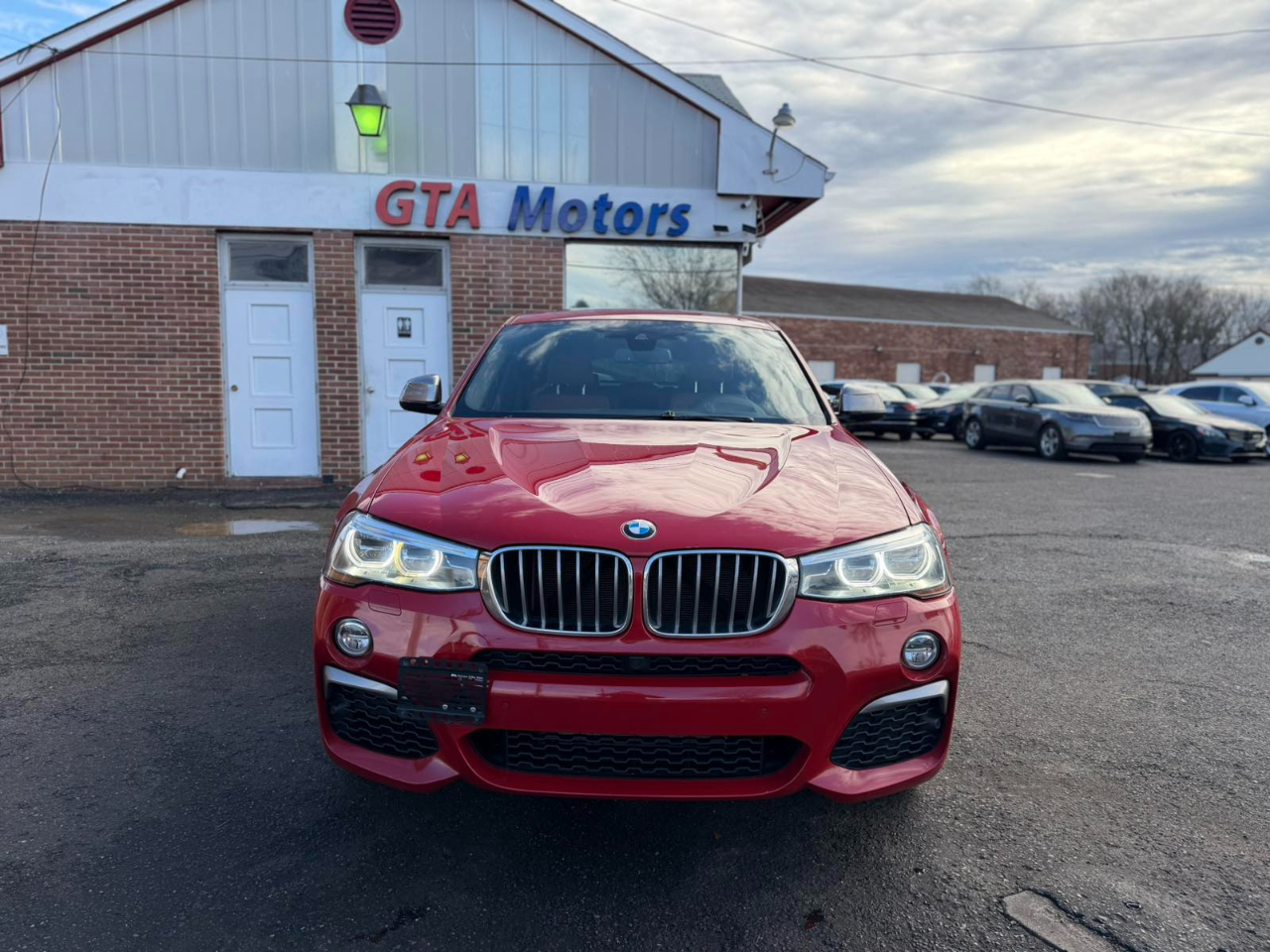 BMW X4 M40i Sports Activity Coupe 2017