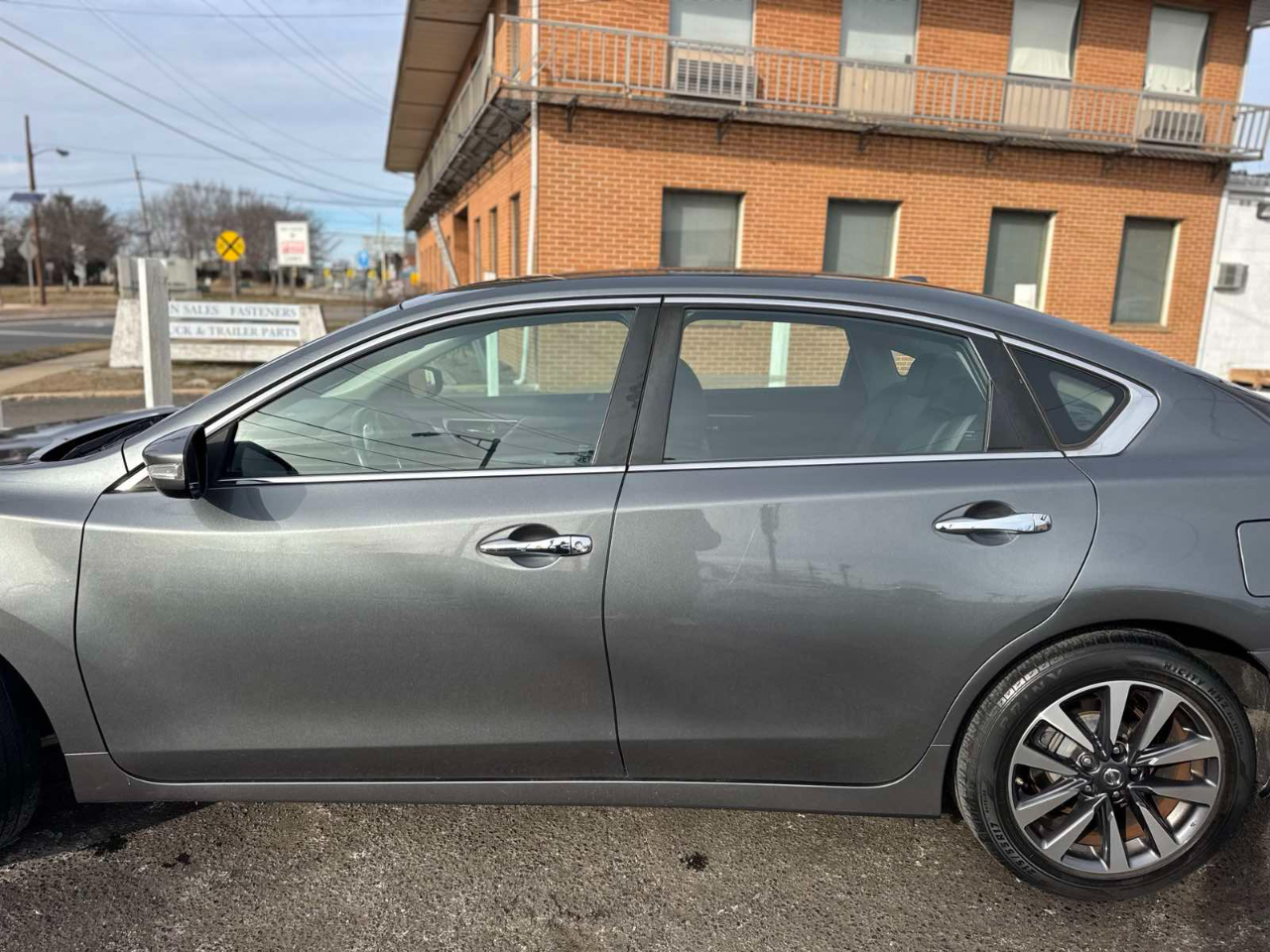 Nissan Altima 2.5 SL Sedan 2017