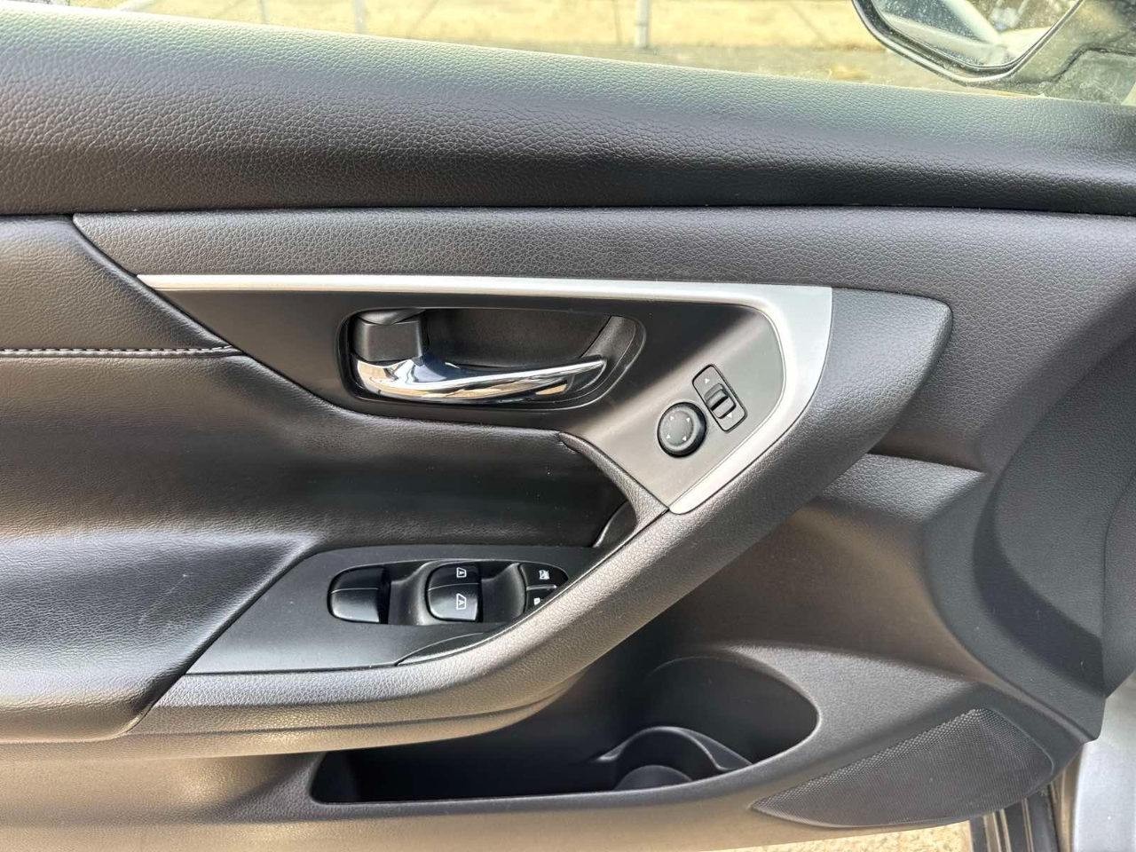 Nissan Altima 2.5 SL Sedan 2017