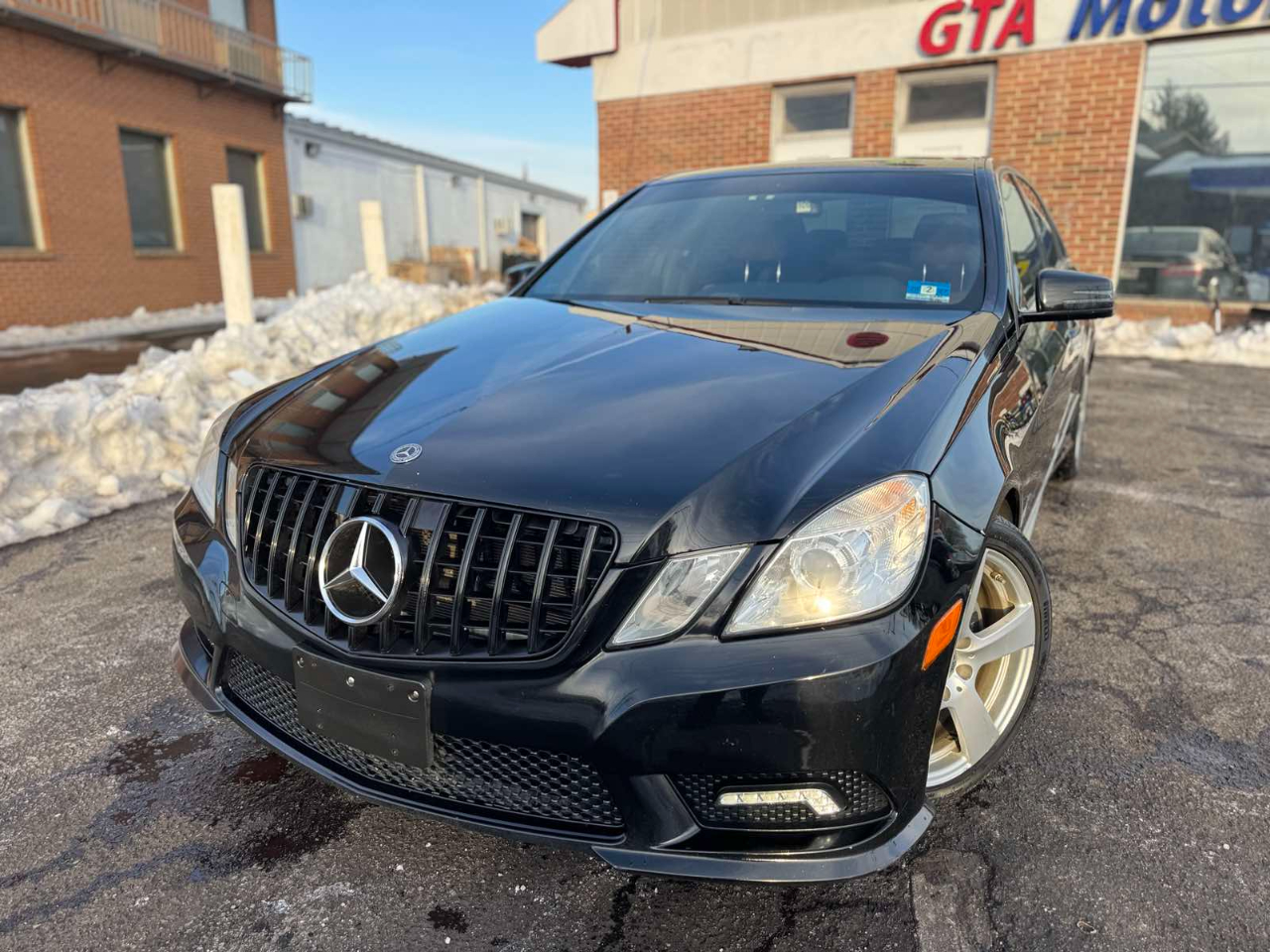 Mercedes-Benz E-Class 4dr Sdn E 350 Sport 4MATIC 2011