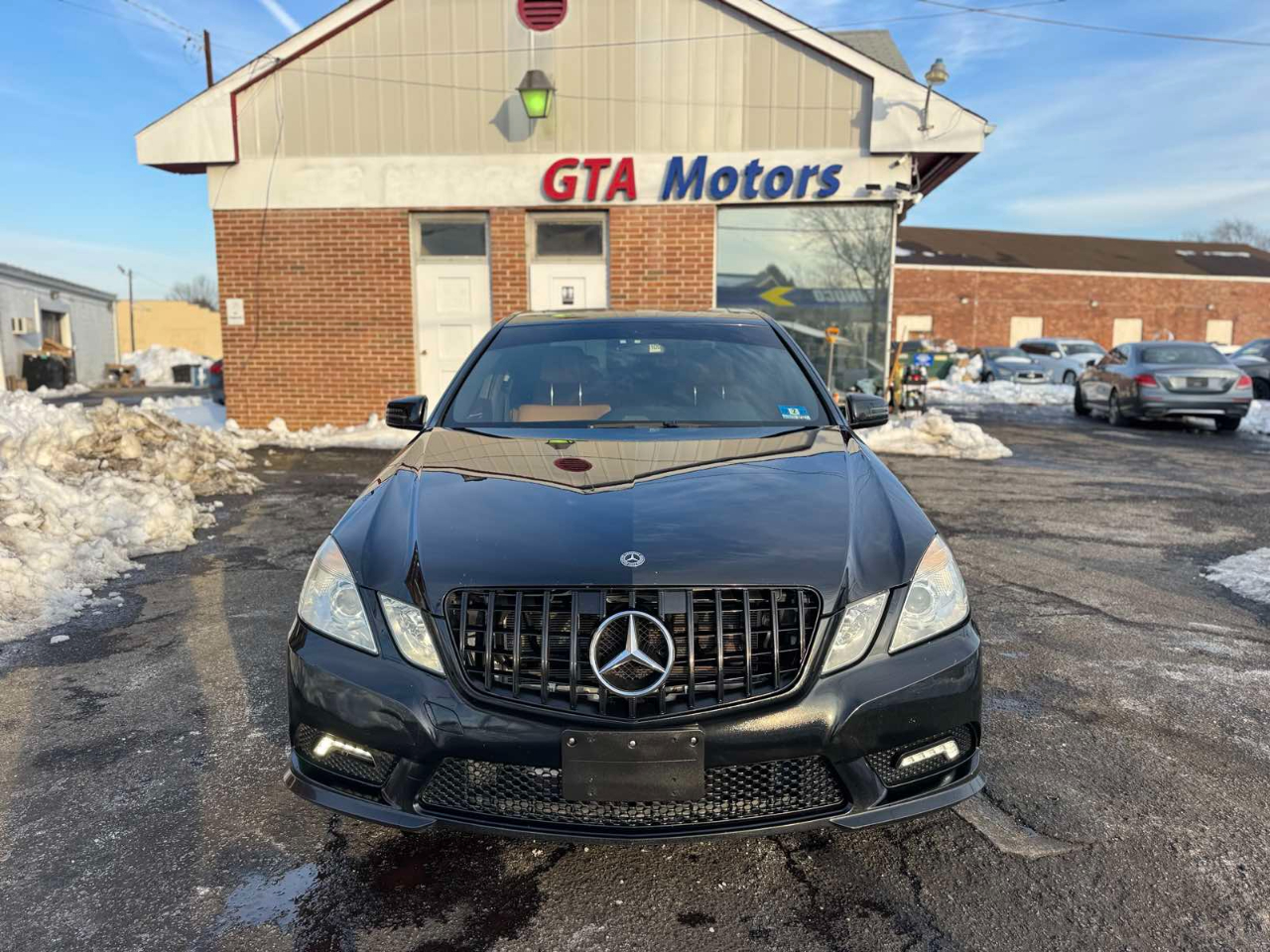 Mercedes-Benz E-Class 4dr Sdn E 350 Sport 4MATIC 2011