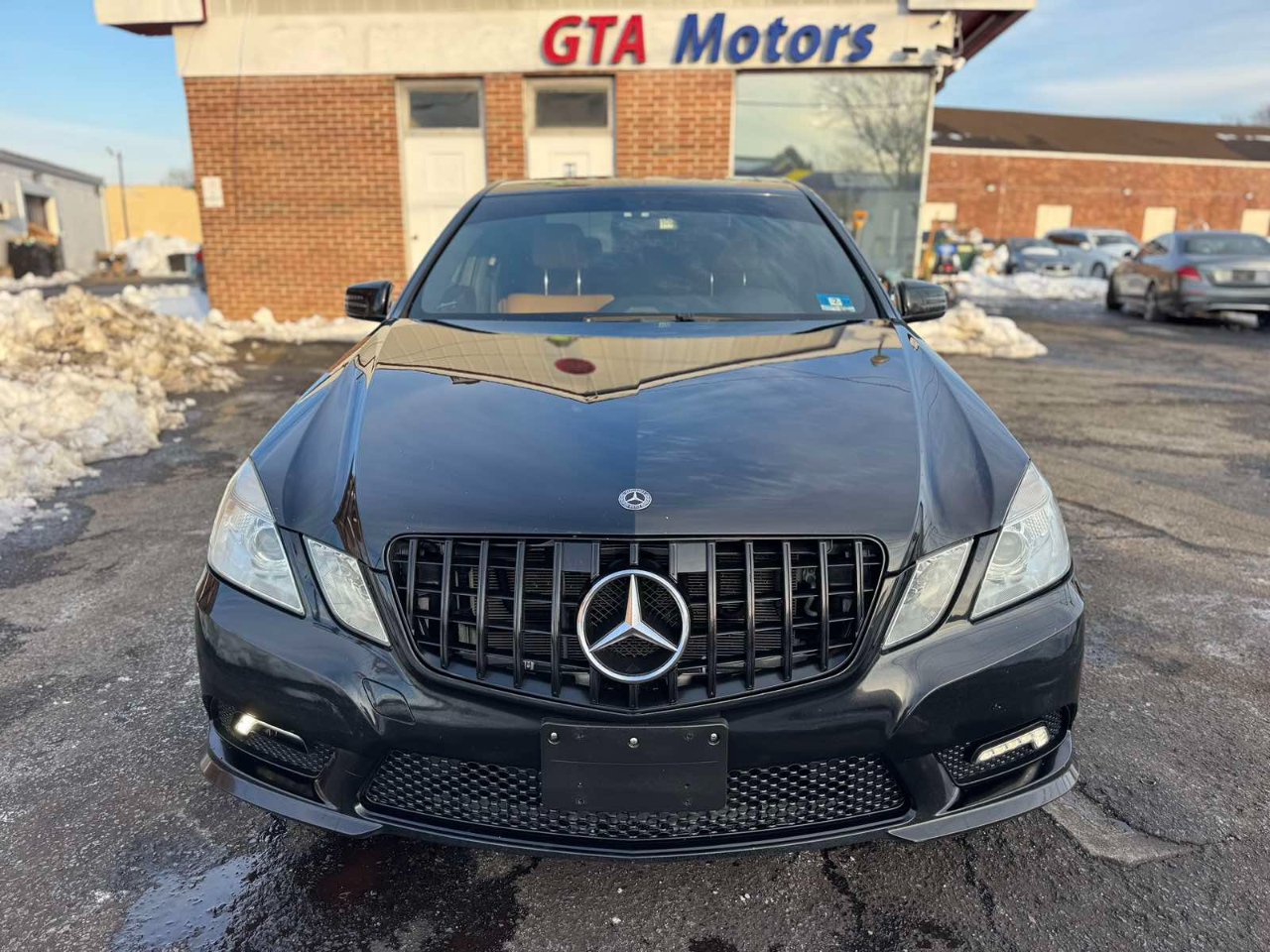 Mercedes-Benz E-Class 4dr Sdn E 350 Sport 4MATIC 2011