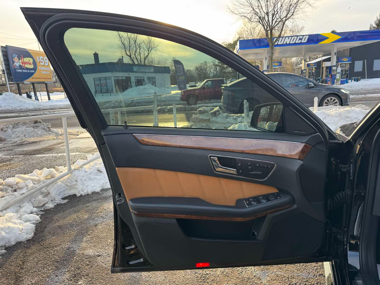 Mercedes-Benz E-Class 4dr Sdn E 350 Sport 4MATIC 2011