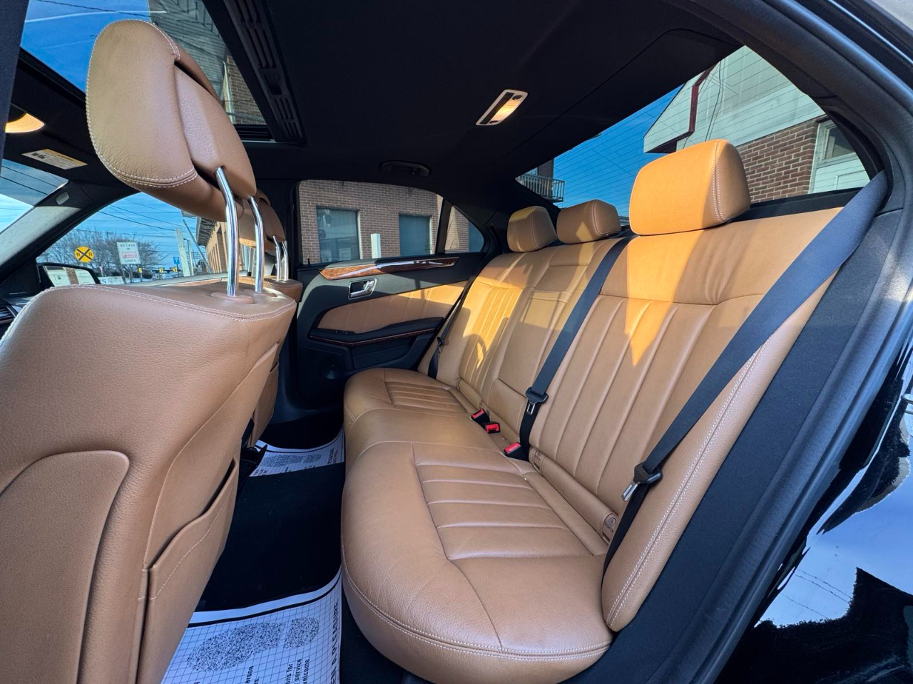 Mercedes-Benz E-Class 4dr Sdn E 350 Sport 4MATIC 2011