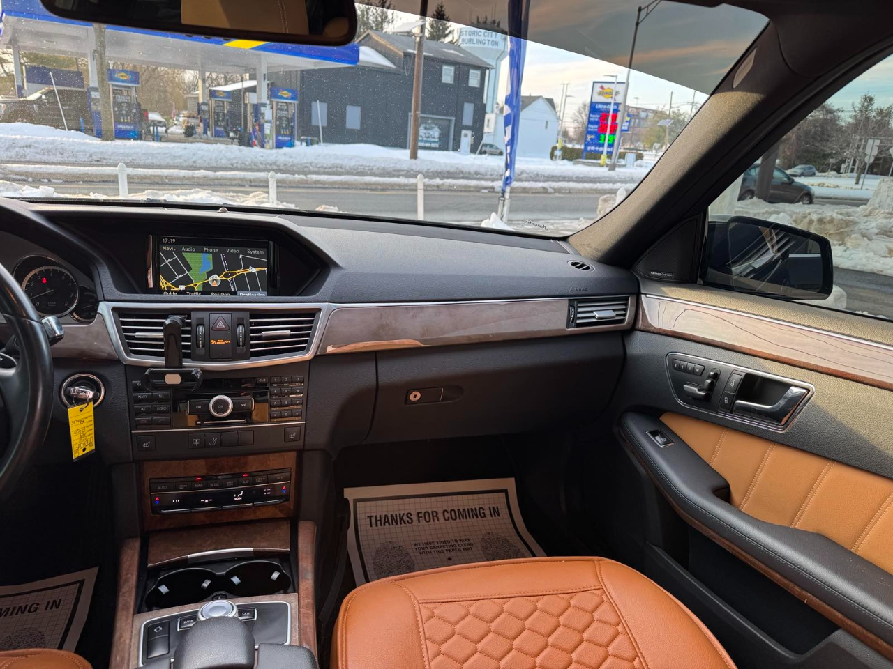 Mercedes-Benz E-Class 4dr Sdn E 350 Sport 4MATIC 2011