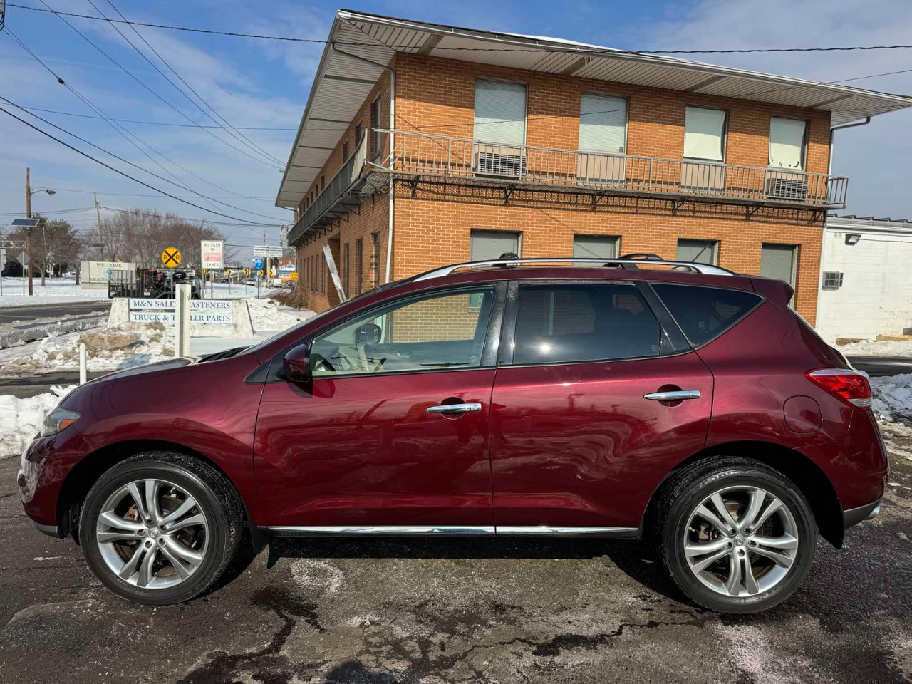 Nissan Murano AWD 4dr LE 2011