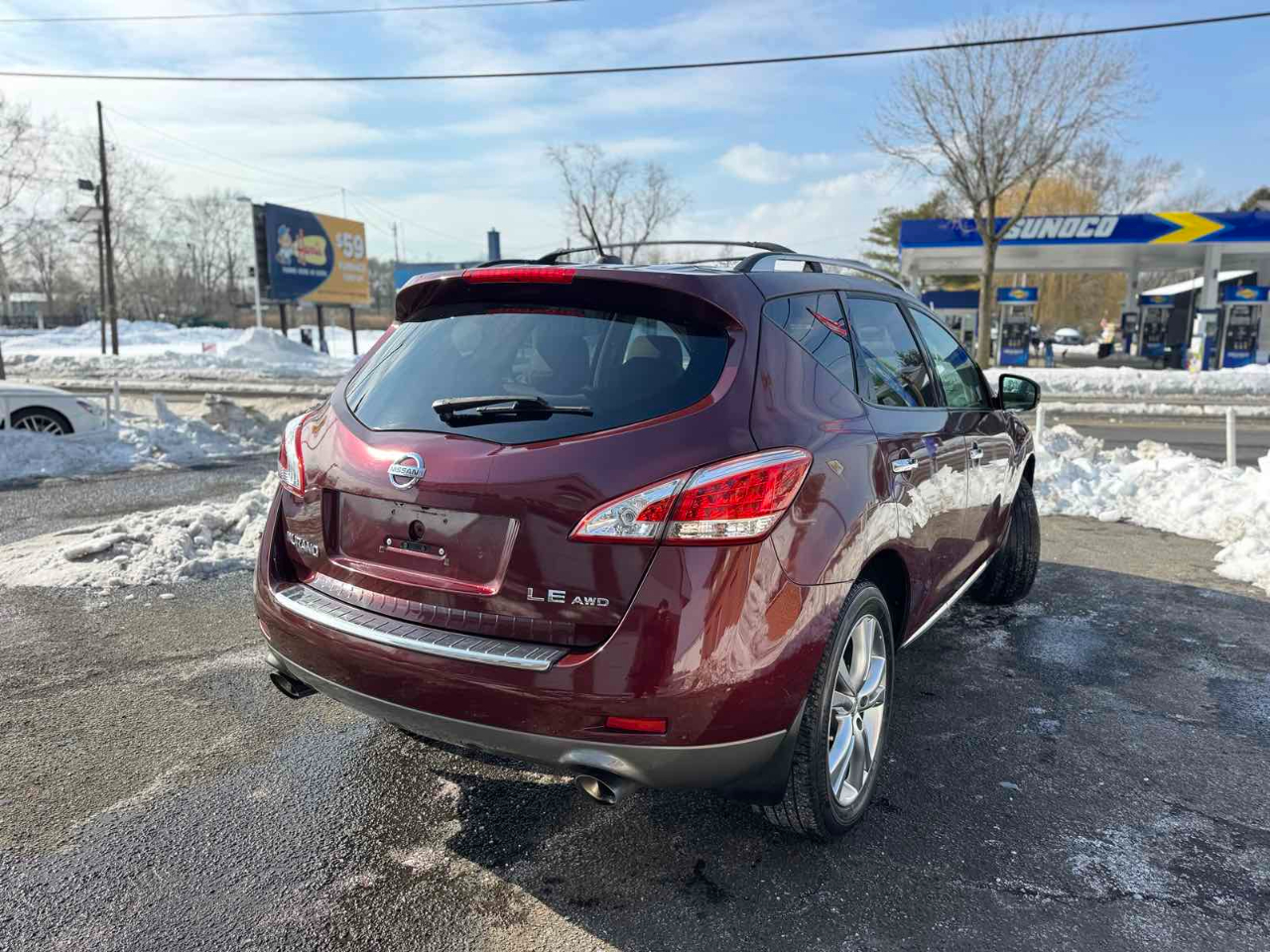 Nissan Murano AWD 4dr LE 2011