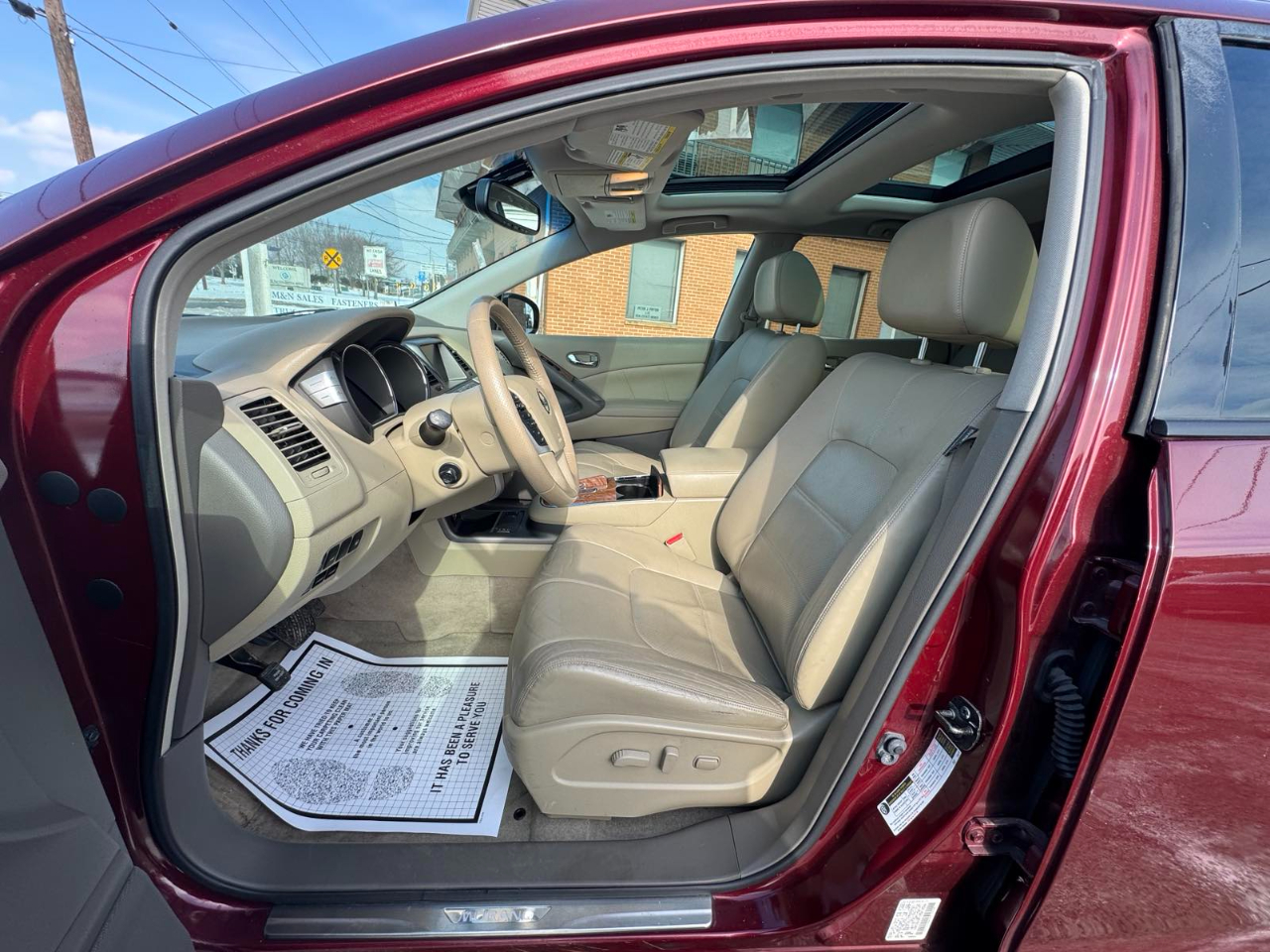 Nissan Murano AWD 4dr LE 2011