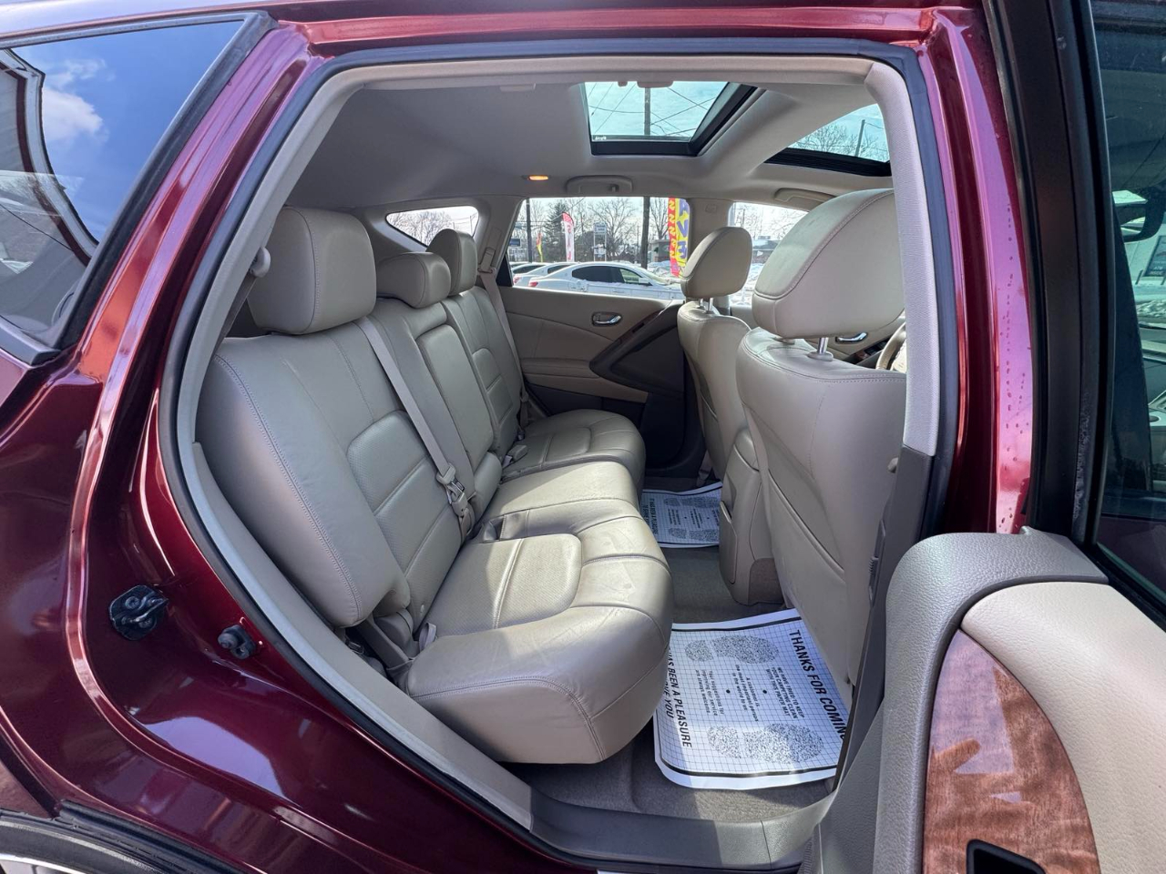 Nissan Murano AWD 4dr LE 2011