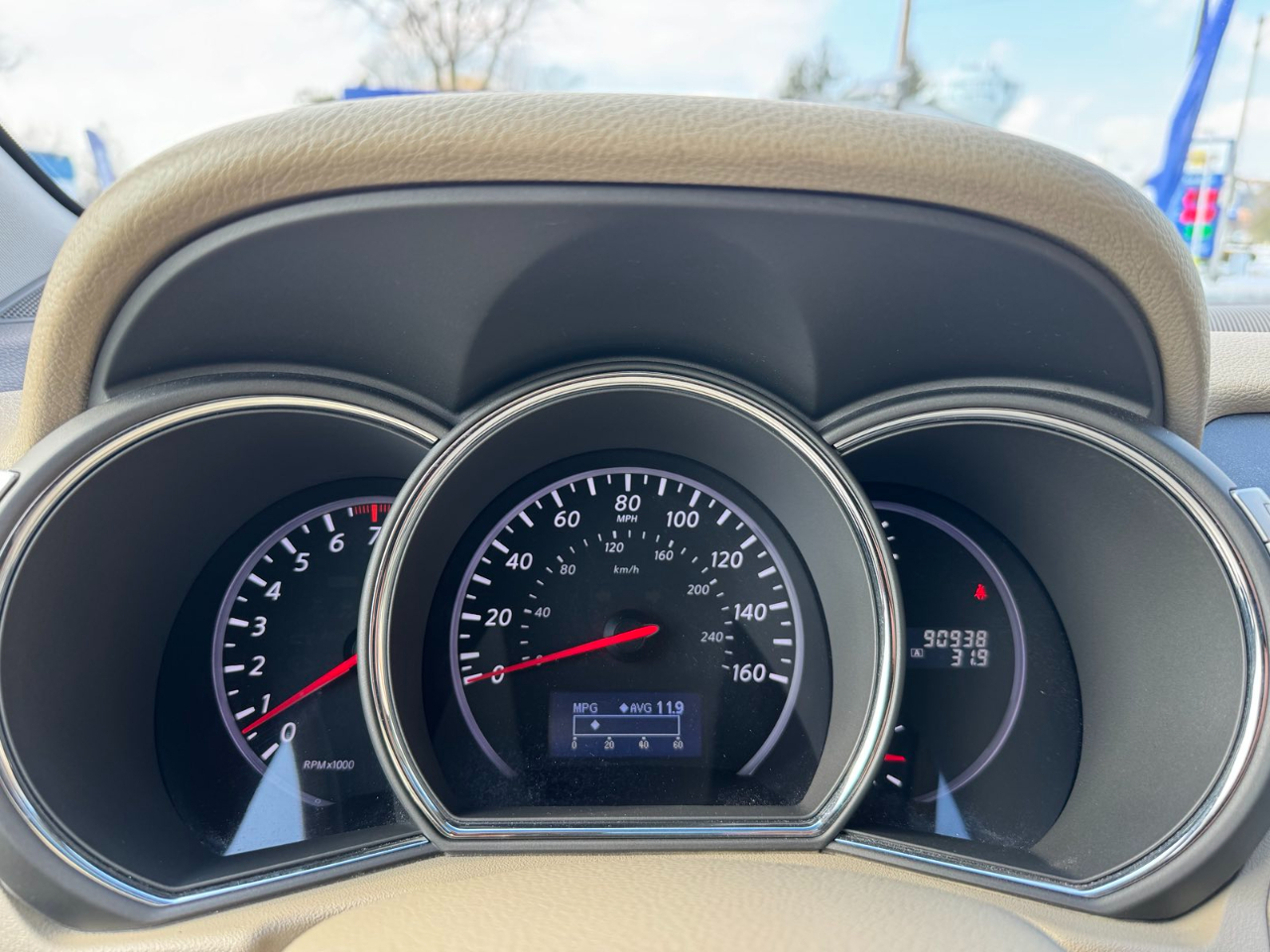 Nissan Murano AWD 4dr LE 2011