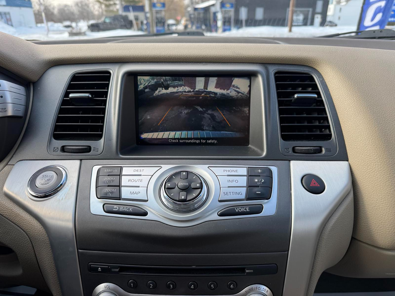 Nissan Murano AWD 4dr LE 2011