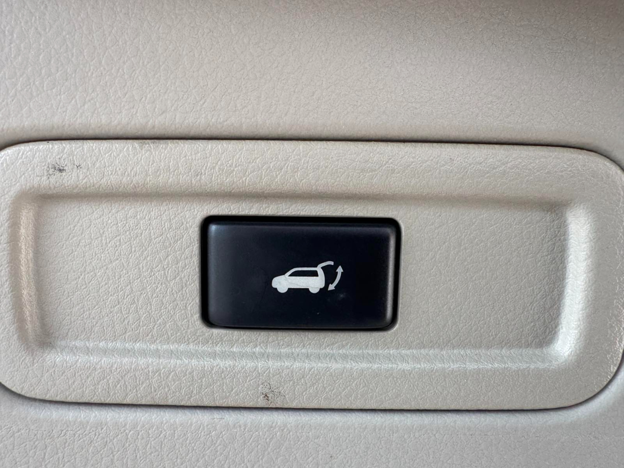 Nissan Murano AWD 4dr LE 2011