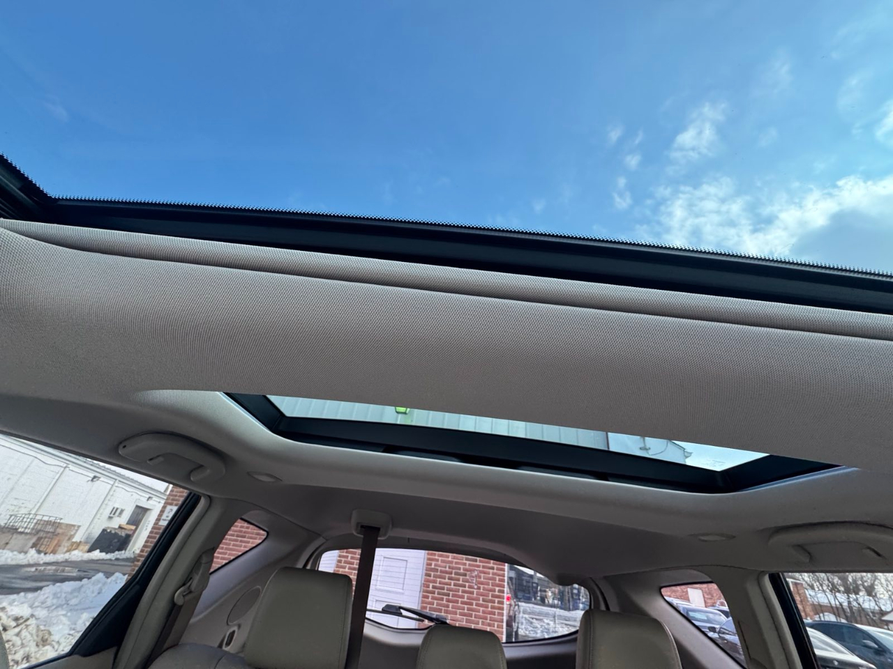 Nissan Murano AWD 4dr LE 2011