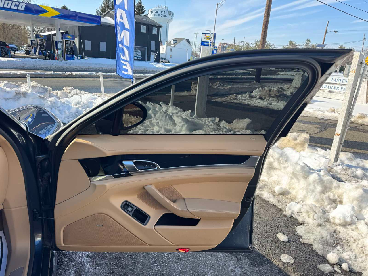 Porsche Panamera 4dr HB 2014