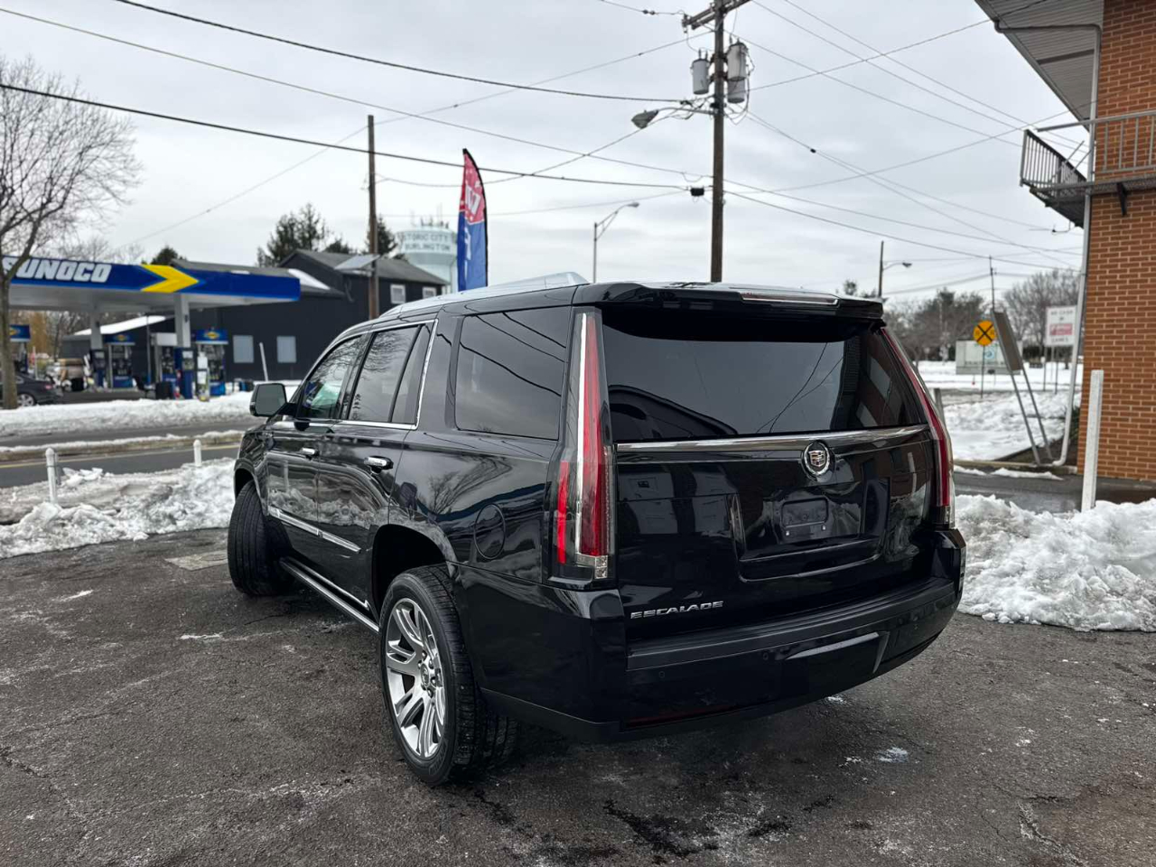 Cadillac Escalade 4WD 4dr Premium 2015