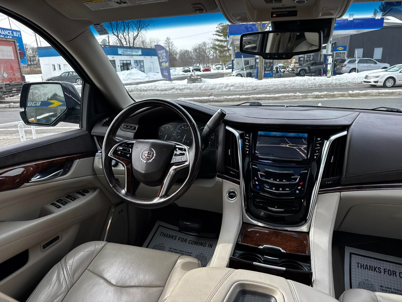 Cadillac Escalade 4WD 4dr Premium 2015