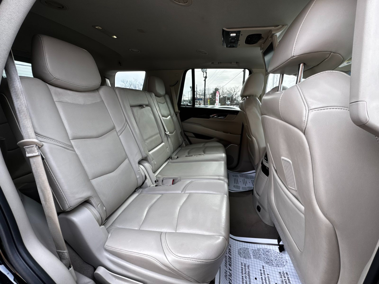 Cadillac Escalade 4WD 4dr Premium 2015