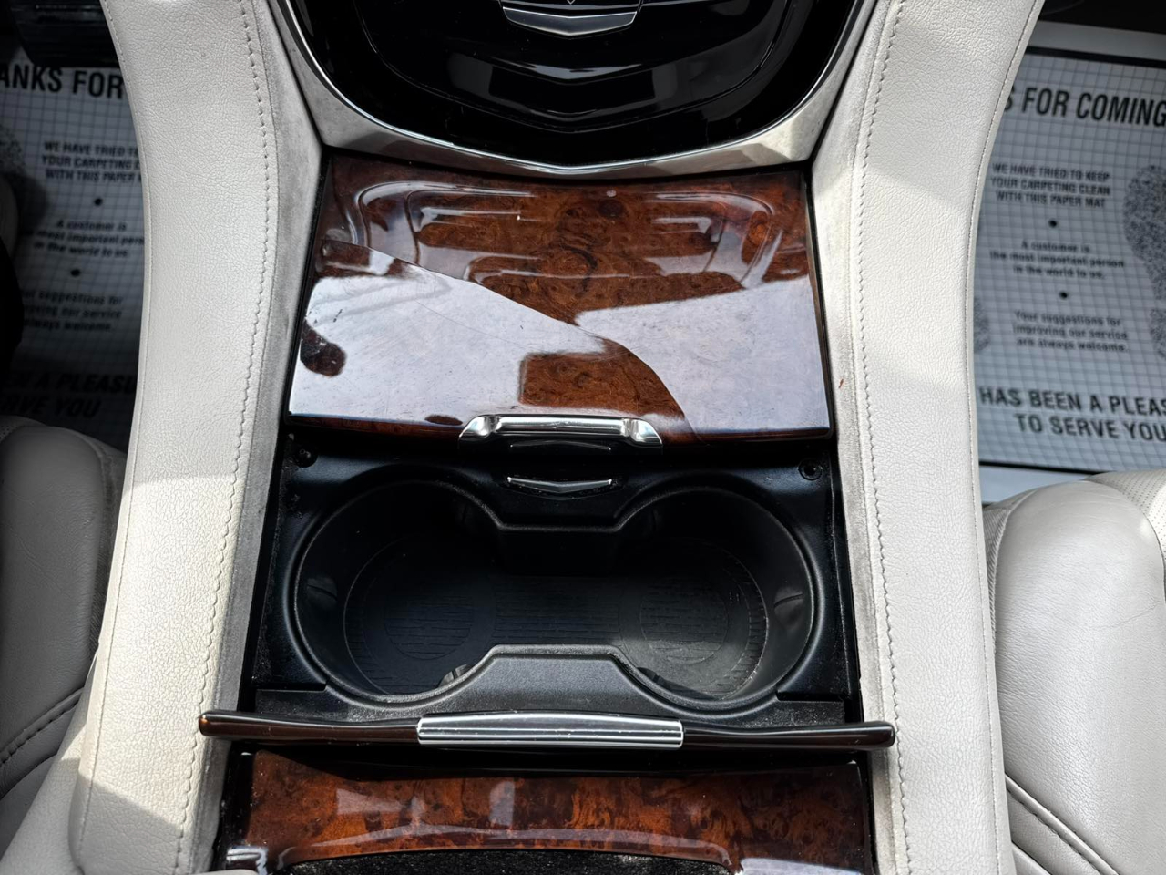 Cadillac Escalade 4WD 4dr Premium 2015