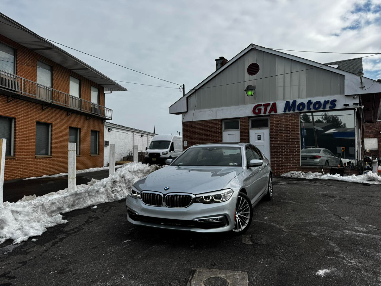 BMW 5 Series 530i xDrive Sedan 2017