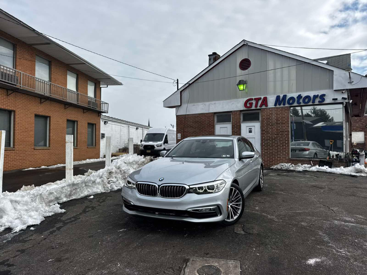 BMW 5 Series 530i xDrive Sedan 2017