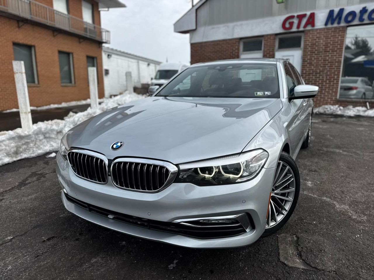 BMW 5 Series 530i xDrive Sedan 2017