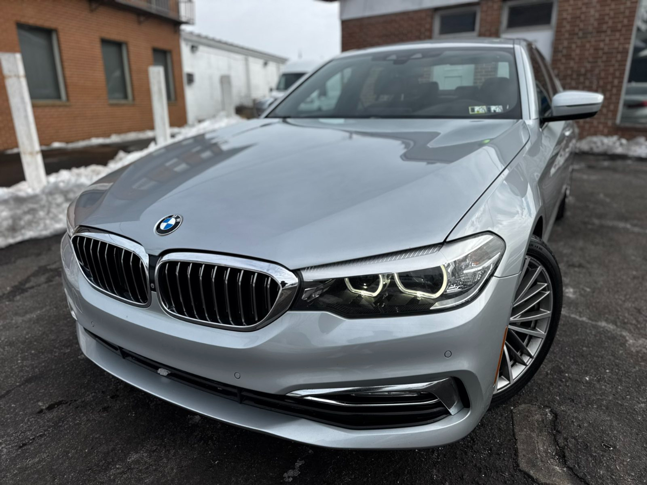 BMW 5 Series 530i xDrive Sedan 2017