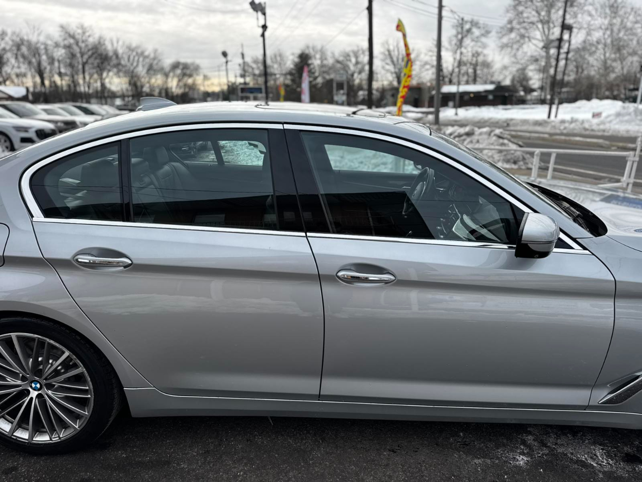 BMW 5 Series 530i xDrive Sedan 2017