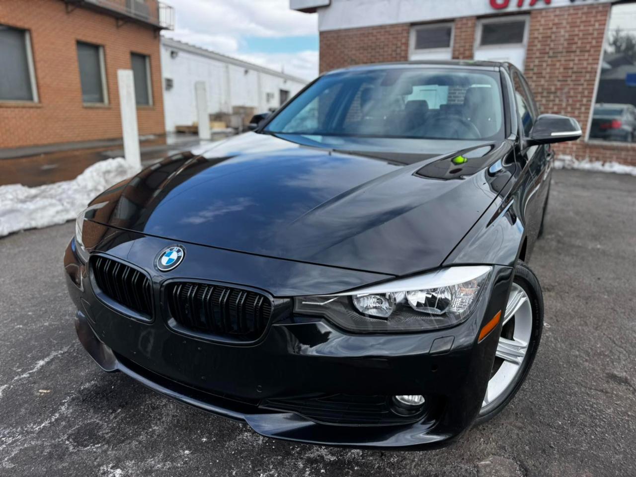 BMW 3 Series 4dr Sdn 328i xDrive AWD SULEV South Africa 2013